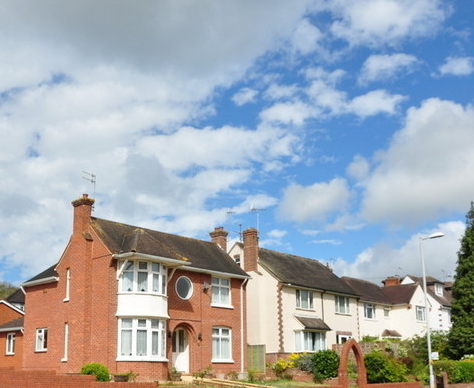 最新的估值报告说，首次买家正在支持英国房产市场